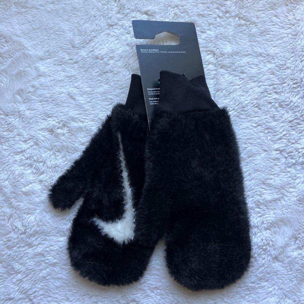 Nike Plush Knit Mittens Black White Faux Fur Swoosh Logo M/L N.100.8868.010.ML - Picture 3 of 6